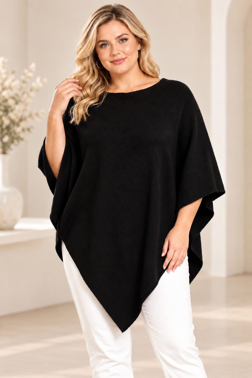 Poncho Oversize Col Rond Maille Douce Unie Ourlet Asymétrique Pointe