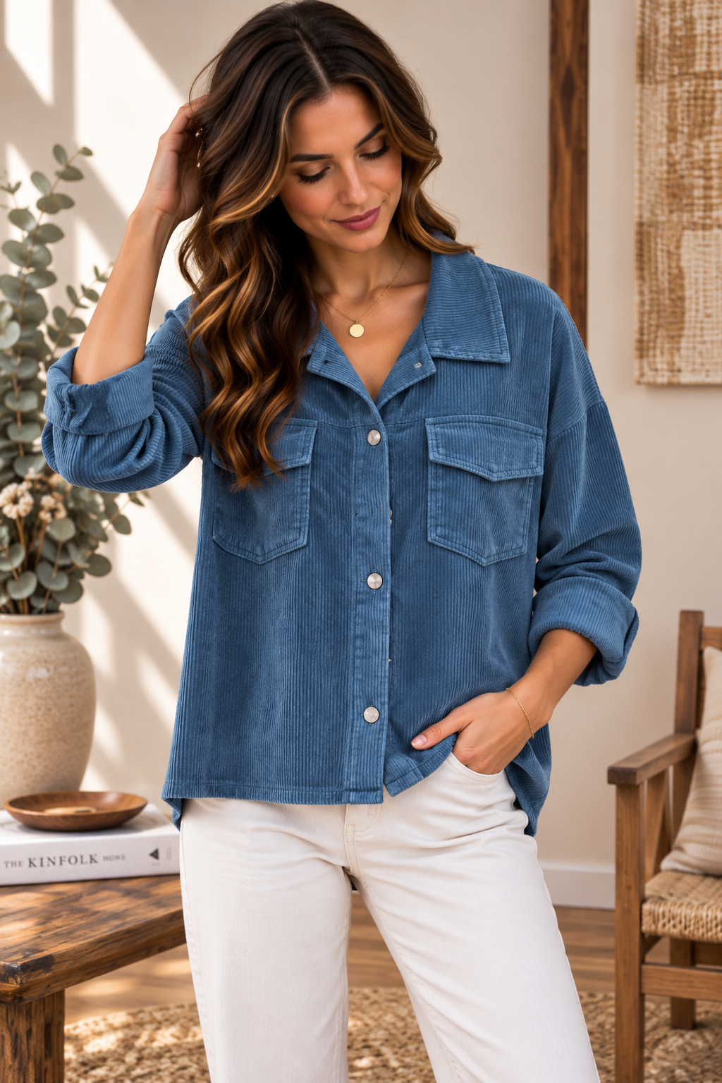 Shacket Chemise Oversize Velours Côtelé Col Chemise Boutonnage Pression 2 Poches Rabat Manches Longues Retroussables