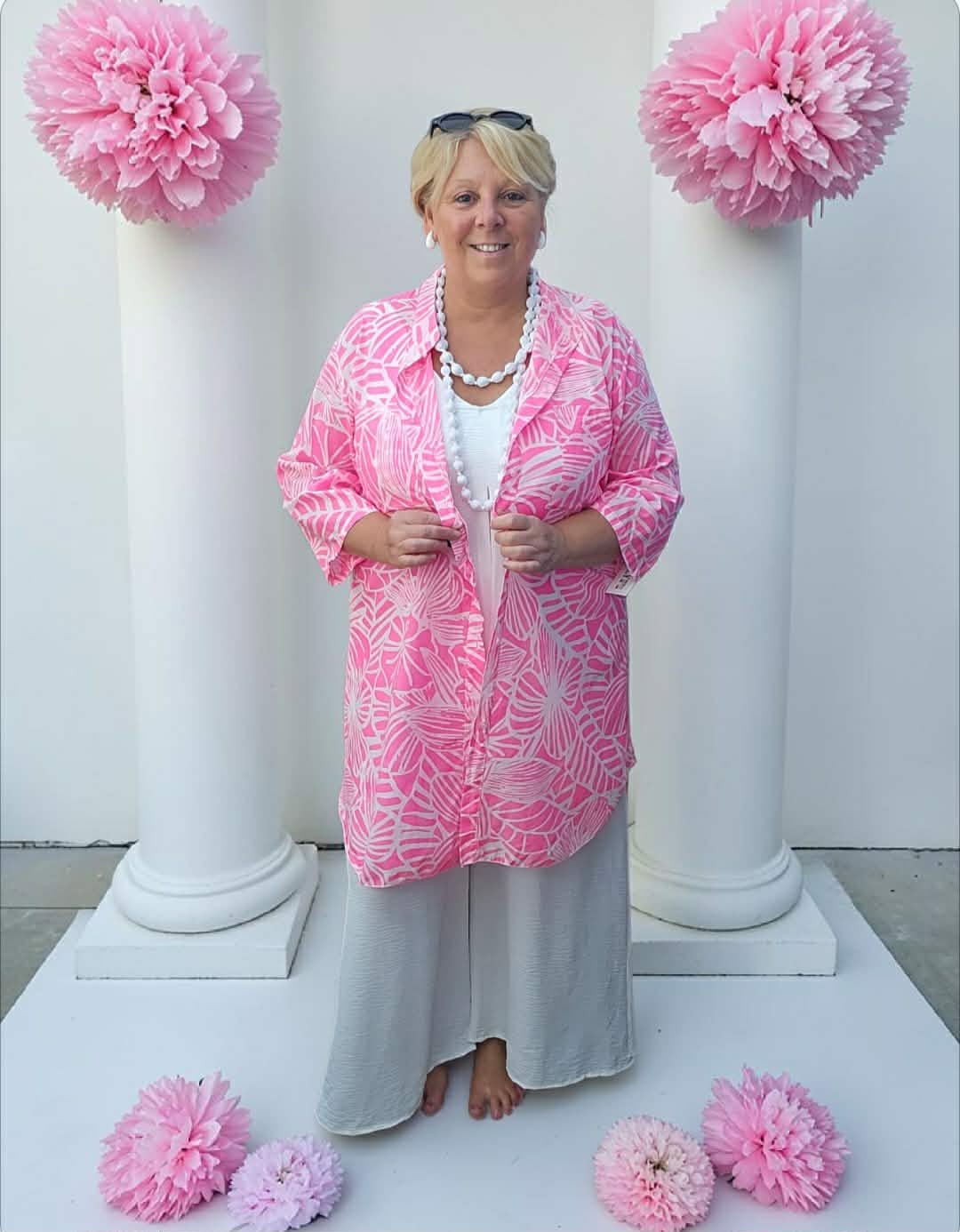Nathalie Decamps, fondatrice de Boutique Nathalie, spécialiste mode femme grande taille à Écaussinnes, Belgique