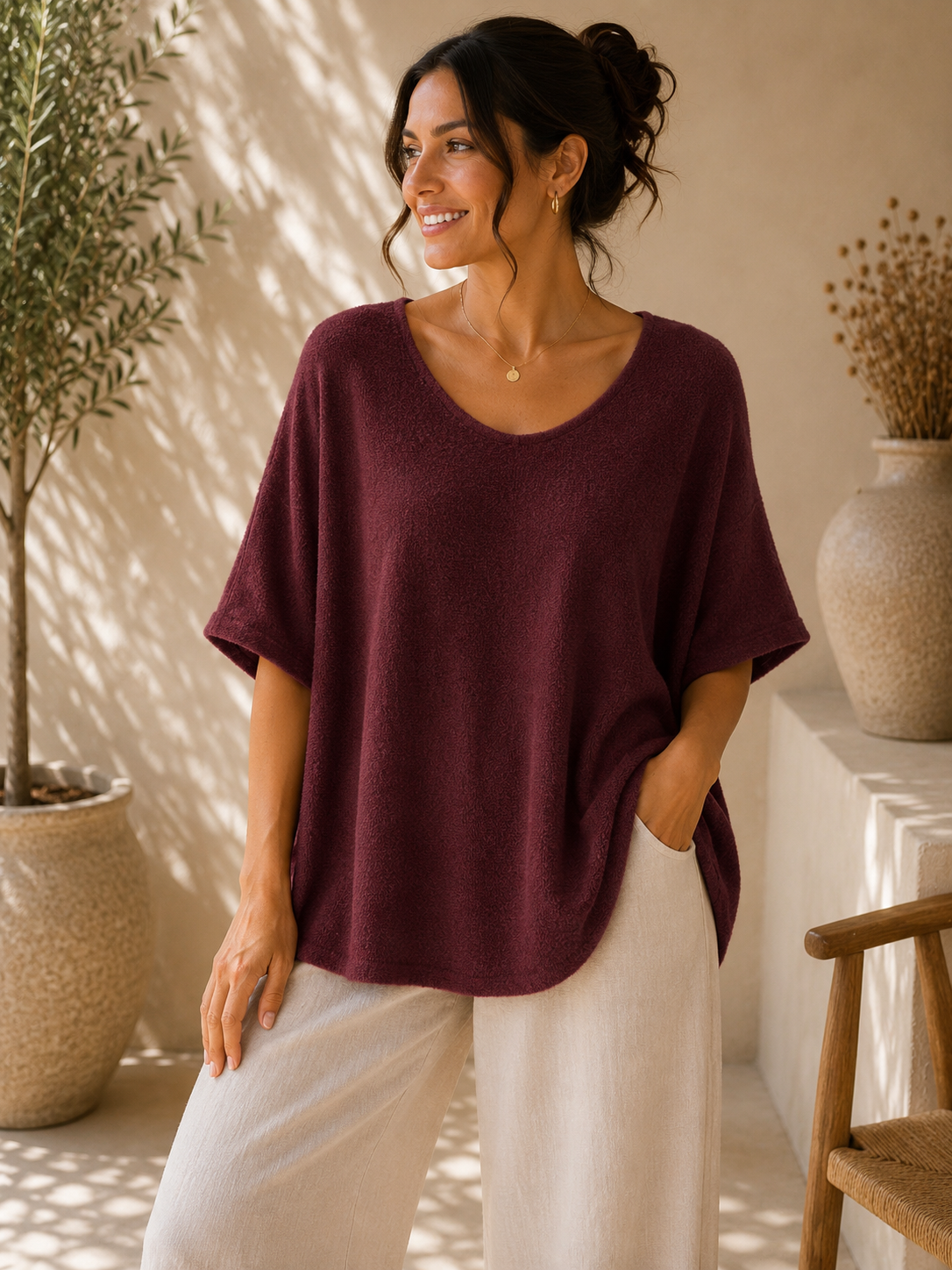 Top Oversize Col U Large Maille Bouclée Douce Manches Courtes Chauve-Souris Fentes Latérales