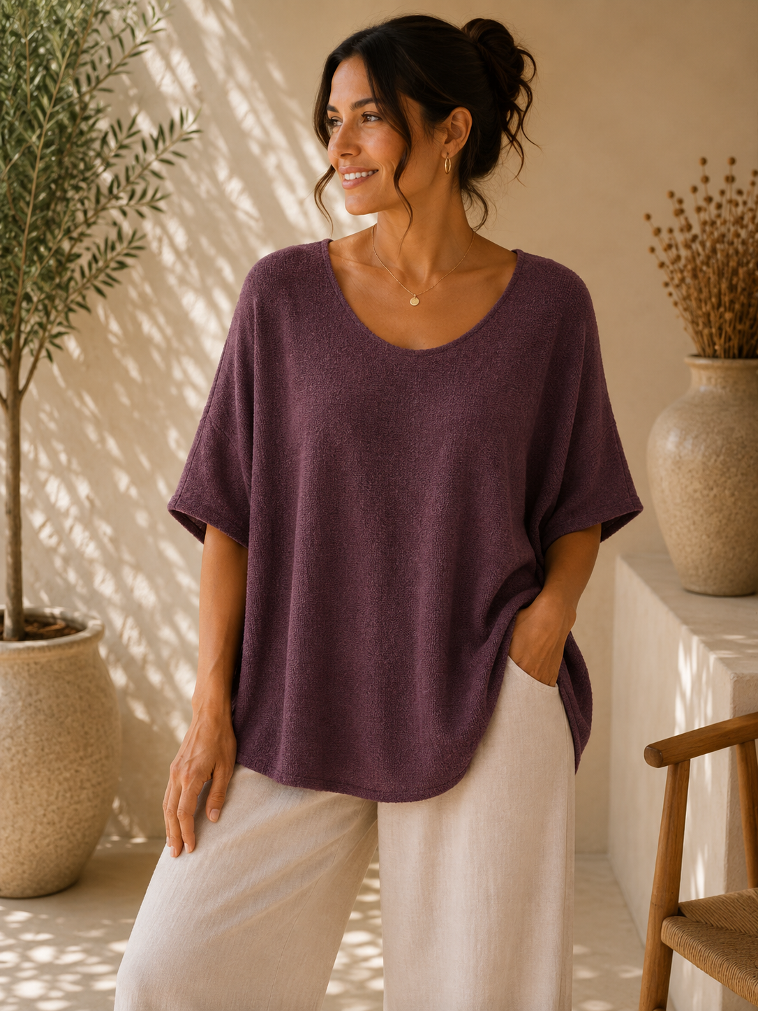 Top Oversize Col U Large Maille Bouclée Douce Manches Courtes Chauve-Souris Fentes Latérales