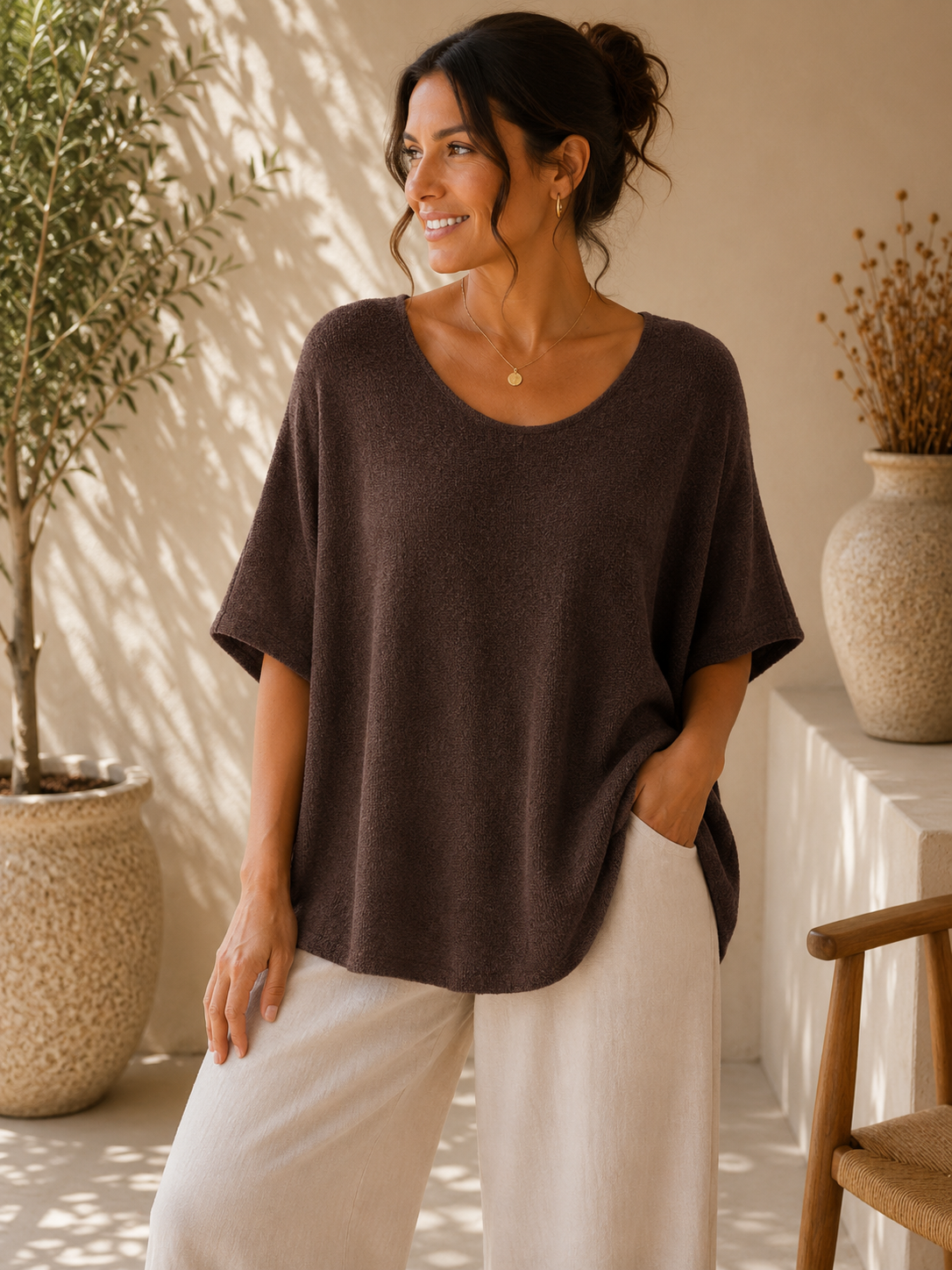 Top Oversize Col U Large Maille Bouclée Douce Manches Courtes Chauve-Souris Fentes Latérales
