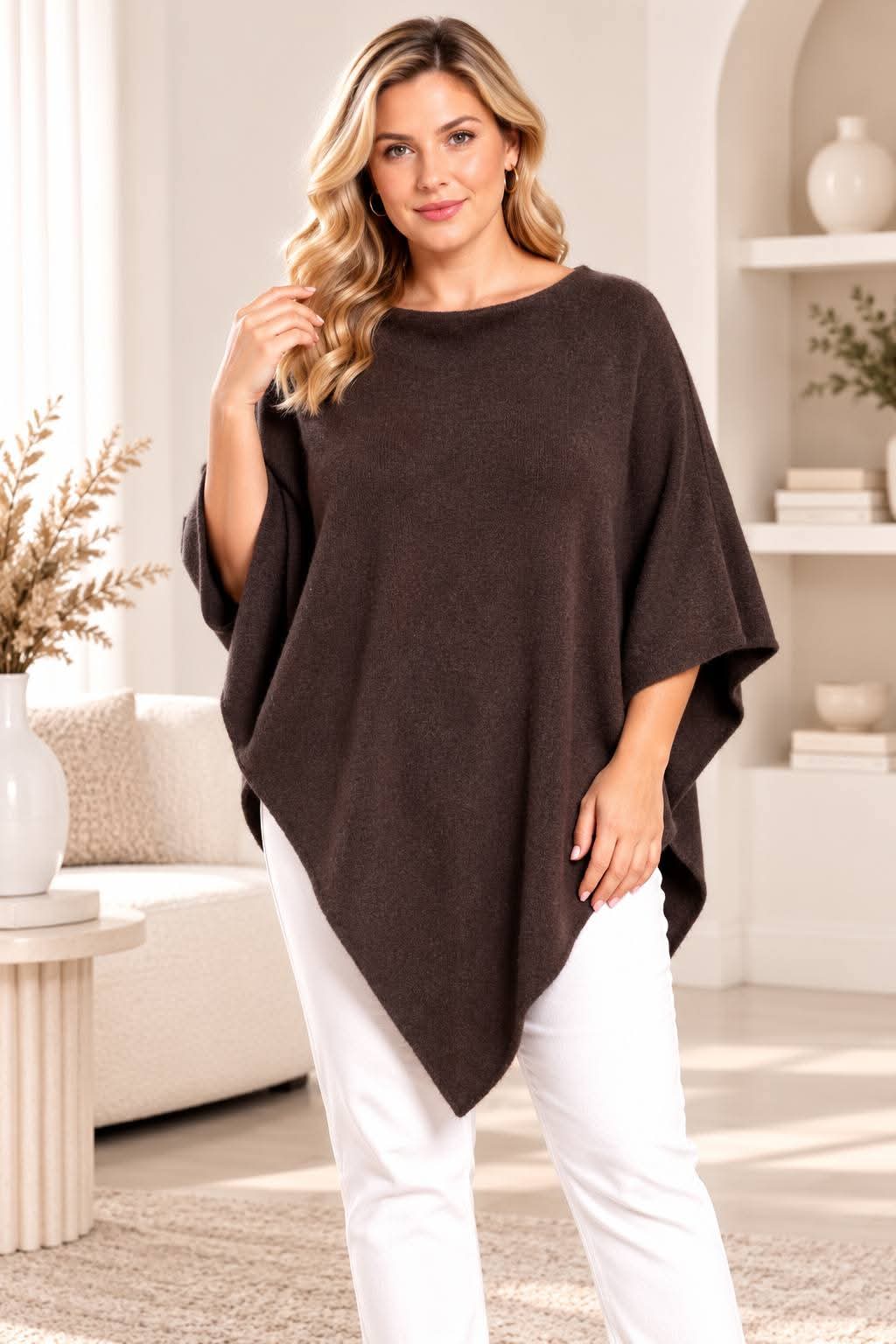 Poncho Oversize Col Rond Maille Douce Unie Ourlet Asymétrique Pointe